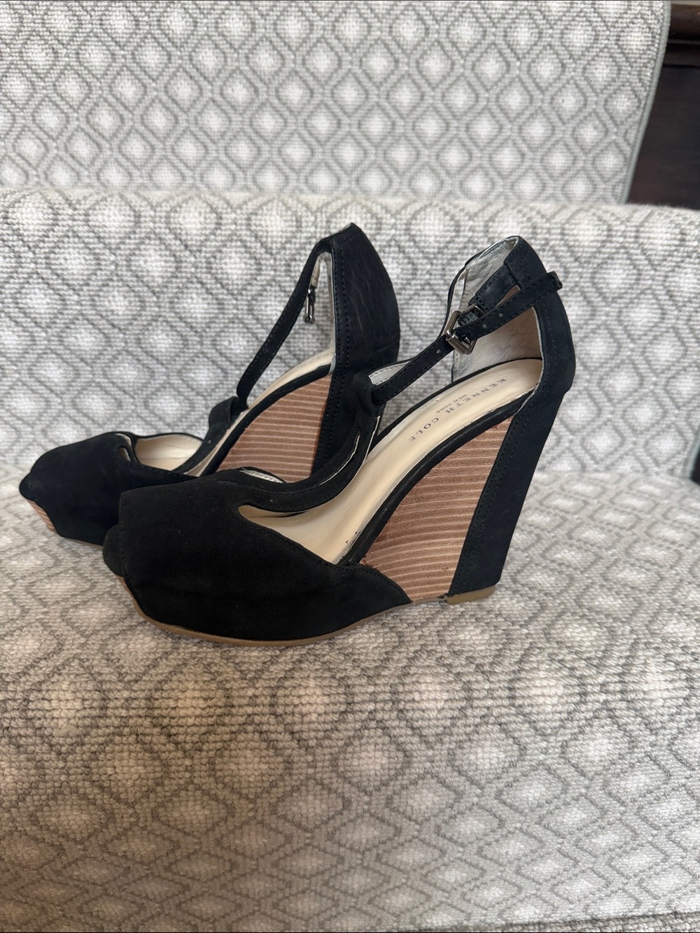 Kenneth Cole Black Suede Peep-Toe Wedge Sandals with Ankle Strap